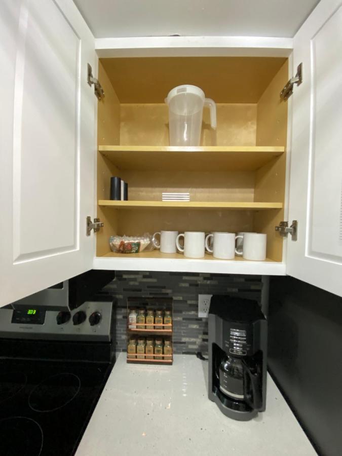 Hhi Homes- Newly Renovated Cozy Modern Pet-Friendly Villa-Ideal Location هيلتون رئيس جزيرة المظهر الخارجي الصورة