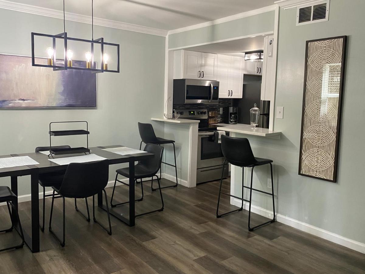 Hhi Homes- Newly Renovated Cozy Modern Pet-Friendly Villa-Ideal Location هيلتون رئيس جزيرة المظهر الخارجي الصورة