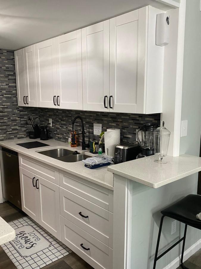 Hhi Homes- Newly Renovated Cozy Modern Pet-Friendly Villa-Ideal Location هيلتون رئيس جزيرة المظهر الخارجي الصورة