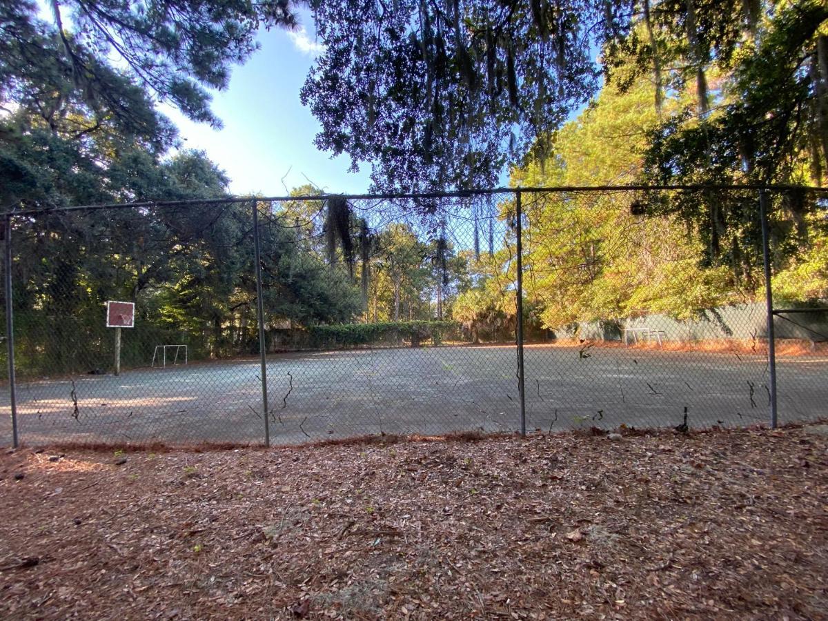 Hhi Homes- Newly Renovated Cozy Modern Pet-Friendly Villa-Ideal Location هيلتون رئيس جزيرة المظهر الخارجي الصورة