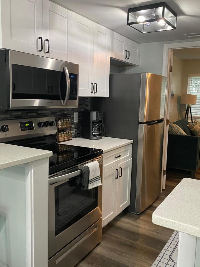 Hhi Homes- Newly Renovated Cozy Modern Pet-Friendly Villa-Ideal Location هيلتون رئيس جزيرة المظهر الخارجي الصورة
