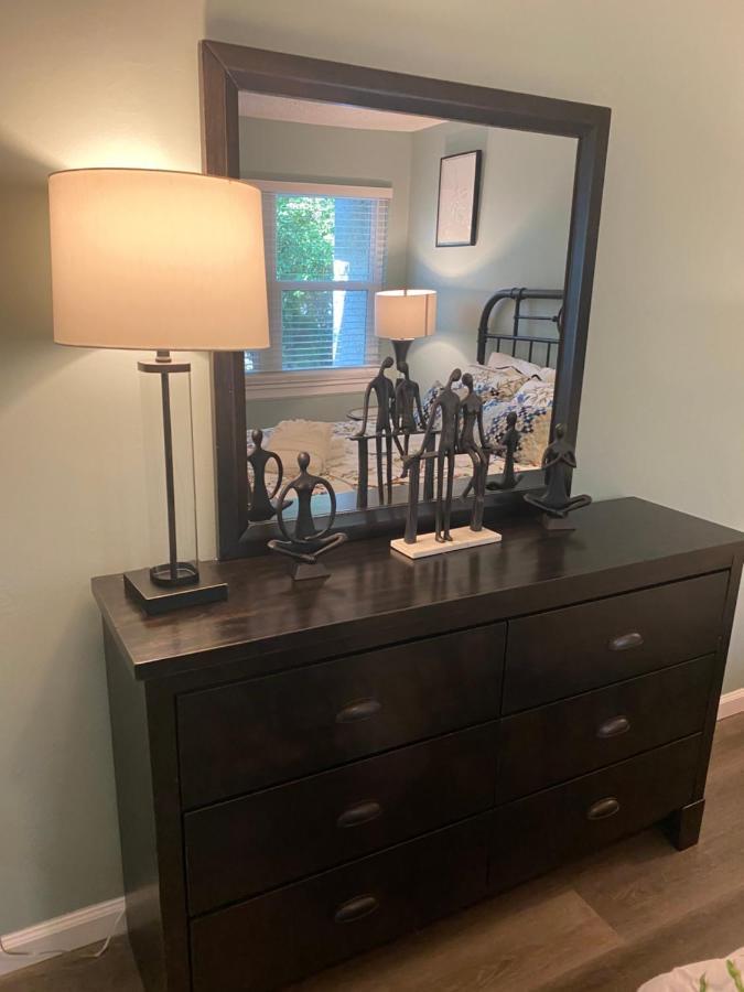 Hhi Homes- Newly Renovated Cozy Modern Pet-Friendly Villa-Ideal Location هيلتون رئيس جزيرة المظهر الخارجي الصورة