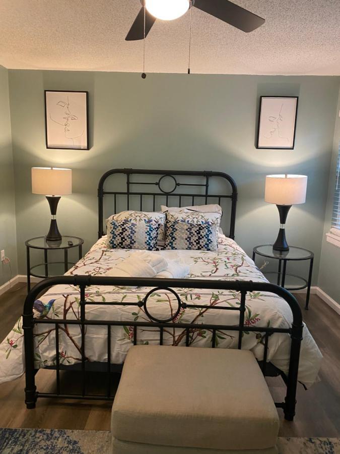 Hhi Homes- Newly Renovated Cozy Modern Pet-Friendly Villa-Ideal Location هيلتون رئيس جزيرة المظهر الخارجي الصورة