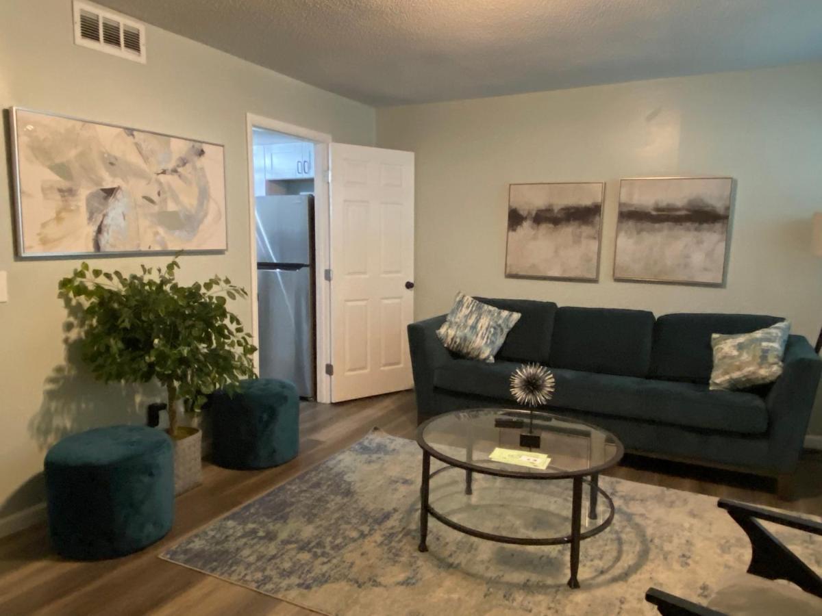 Hhi Homes- Newly Renovated Cozy Modern Pet-Friendly Villa-Ideal Location هيلتون رئيس جزيرة المظهر الخارجي الصورة