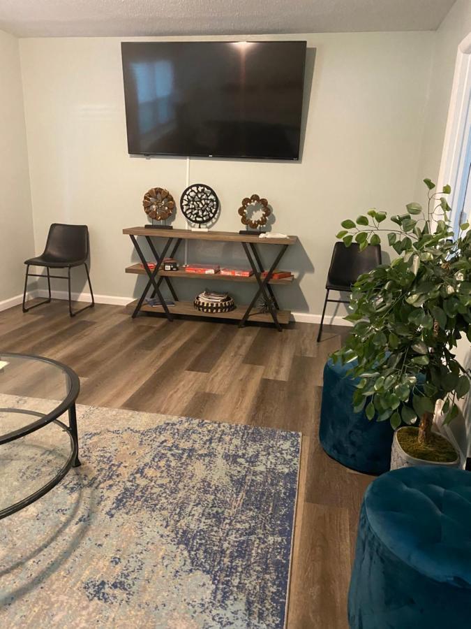 Hhi Homes- Newly Renovated Cozy Modern Pet-Friendly Villa-Ideal Location هيلتون رئيس جزيرة المظهر الخارجي الصورة