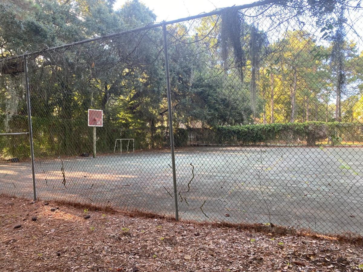 Hhi Homes- Newly Renovated Cozy Modern Pet-Friendly Villa-Ideal Location هيلتون رئيس جزيرة المظهر الخارجي الصورة