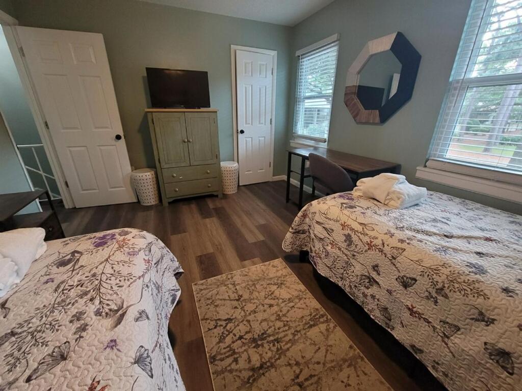 Hhi Homes- Newly Renovated Cozy Modern Pet-Friendly Villa-Ideal Location هيلتون رئيس جزيرة المظهر الخارجي الصورة