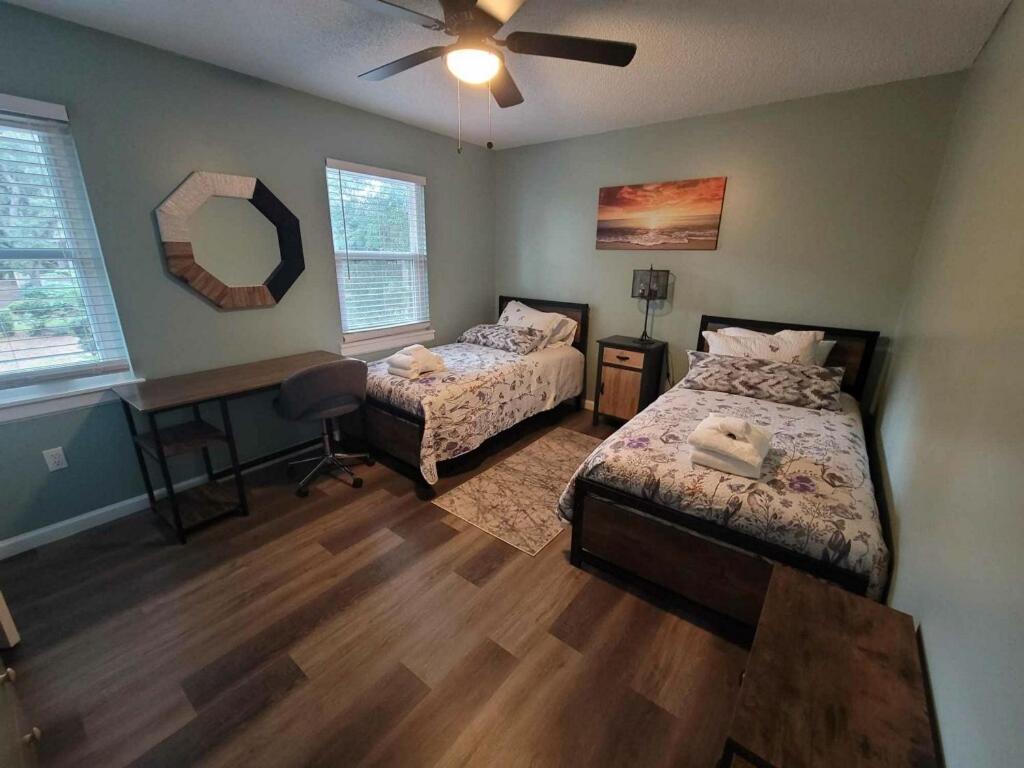 Hhi Homes- Newly Renovated Cozy Modern Pet-Friendly Villa-Ideal Location هيلتون رئيس جزيرة المظهر الخارجي الصورة